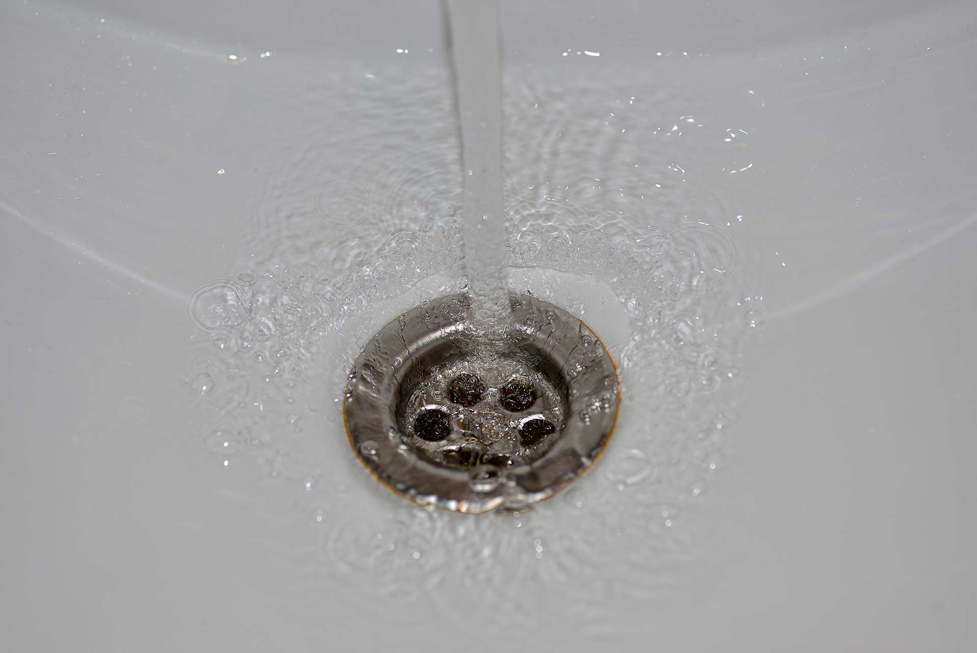 A2B Drains provides services to unblock blocked sinks and drains for properties in Bessacarr.